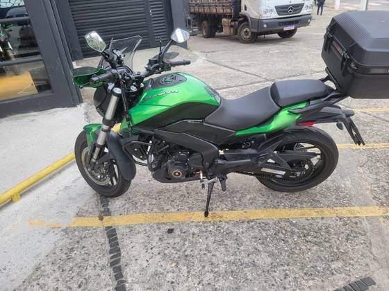 BAJAJ DOMINAR 400 BAJAJ DOMINAR 400